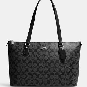 Coach Gallery Tote Signature Canvas